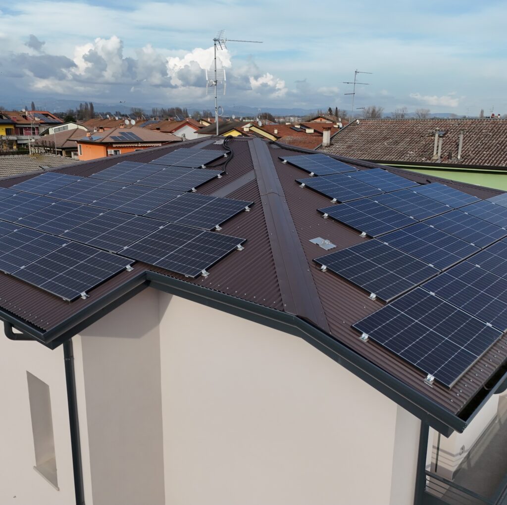 Impianto fotovoltaico condominiale a Verona
